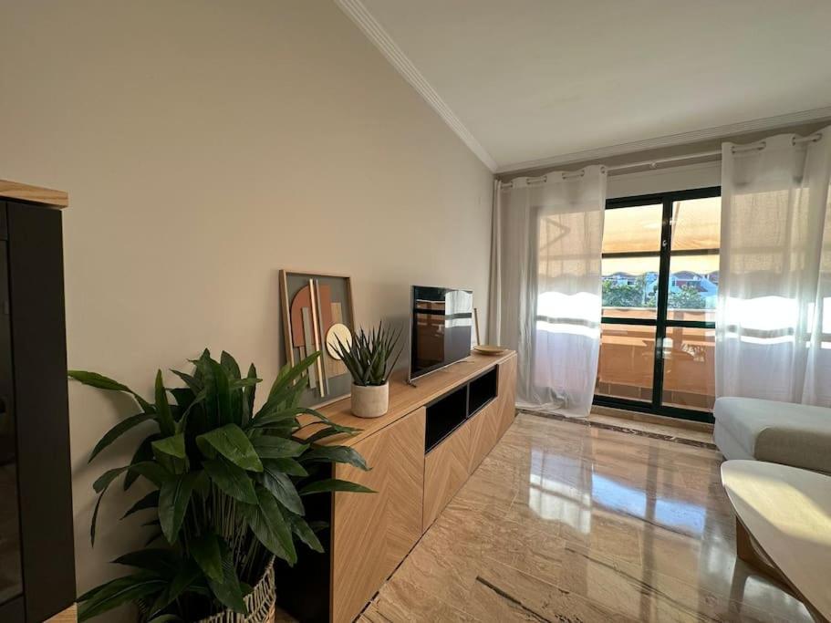 En Con Piscina Apartamento Marbella